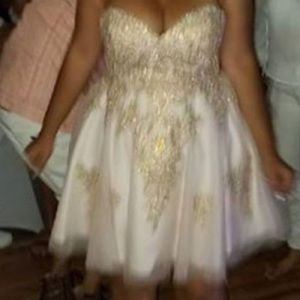 Fiesta Fashion, Size XL, Worn Once,Perfect condition, Strapless